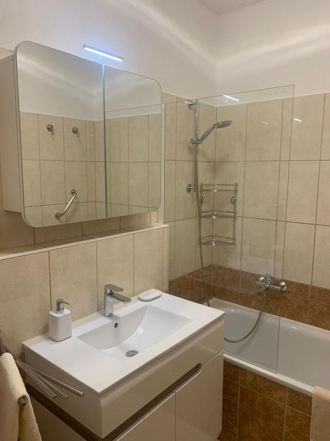 Chance Apartman Buekfuerdo Экстерьер фото